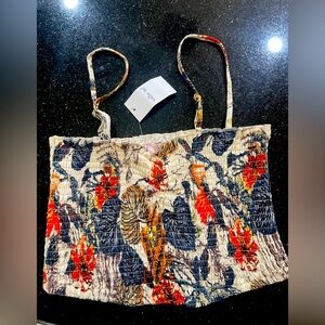 Willow-root Medium tub style top with straps